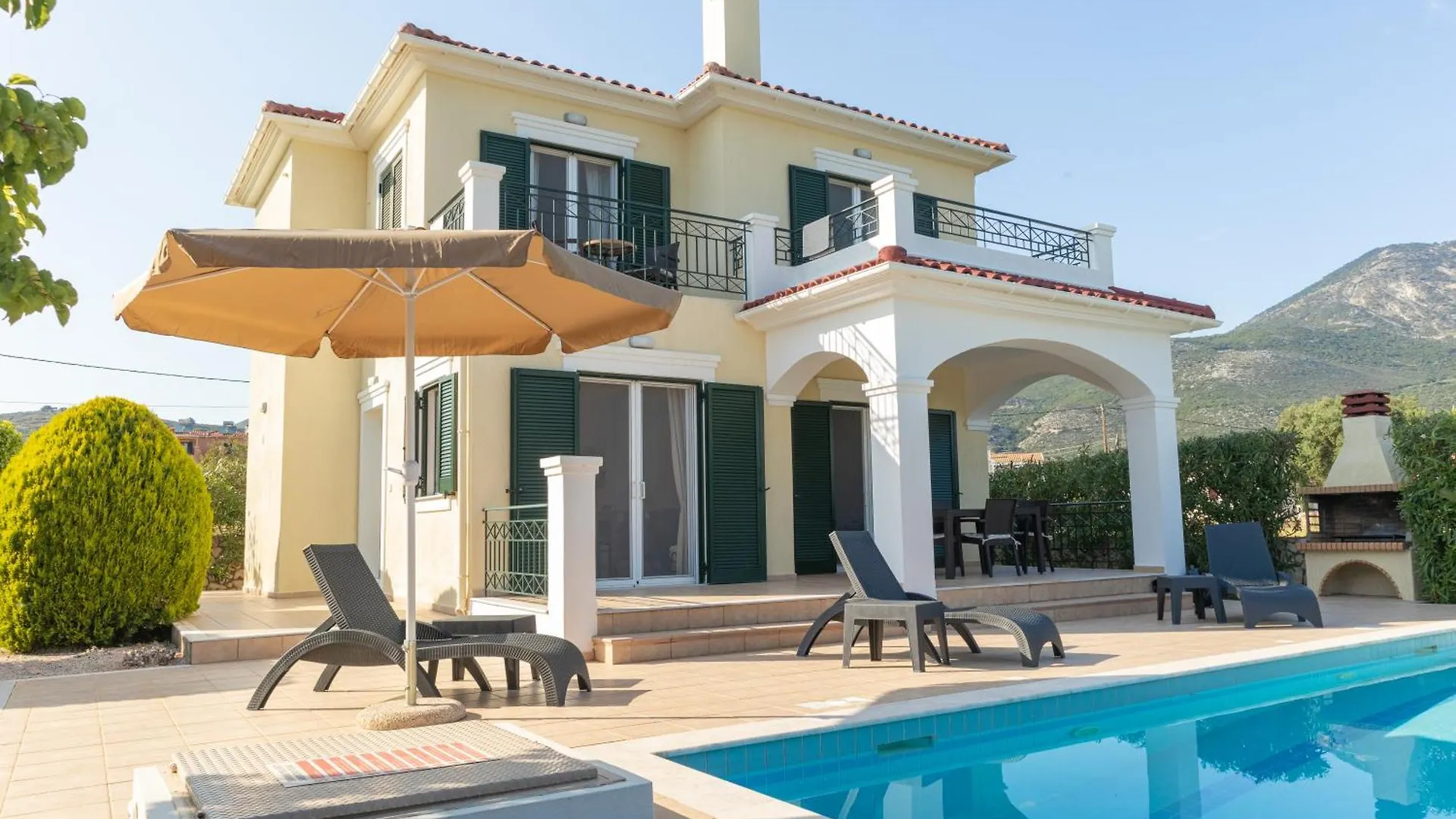 Villa Petra In Karavados