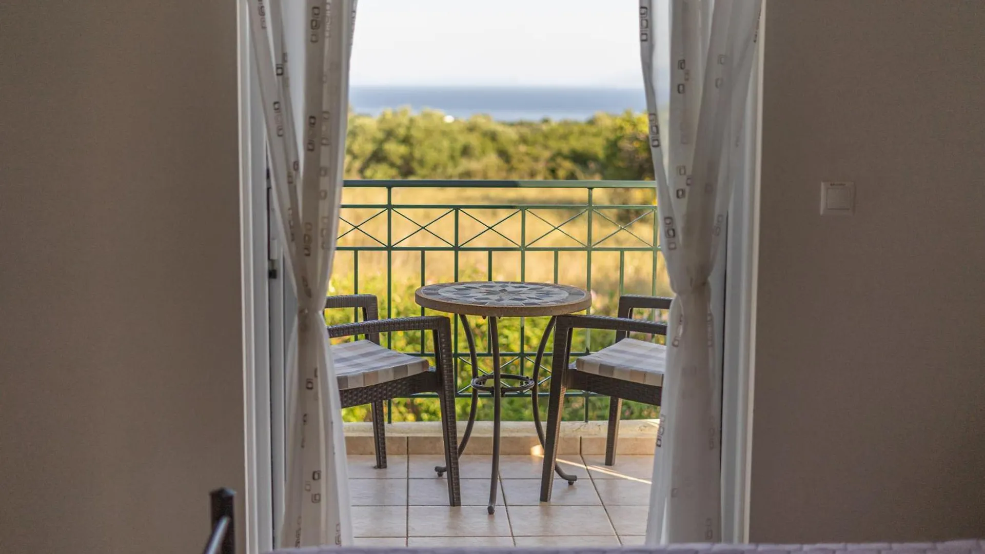 Villa Petra In Karavados